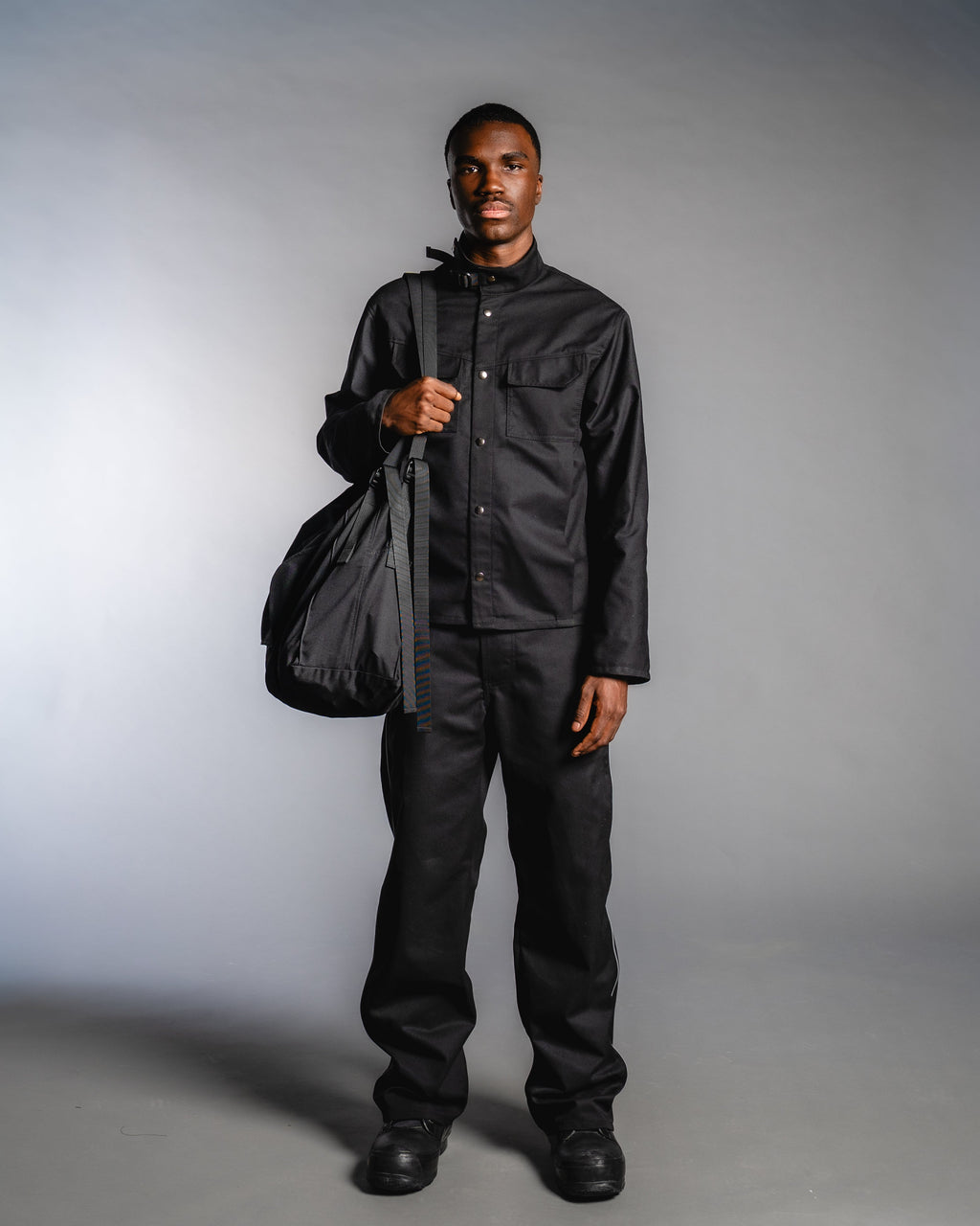 ARTRIA/Forme-01_Bag_Black