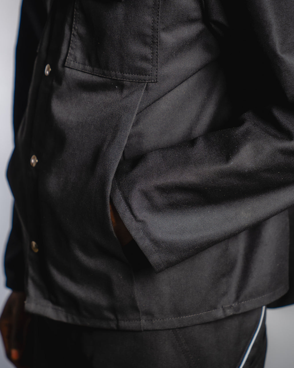 ARTRIA/Forme-01_Overshirt_Black