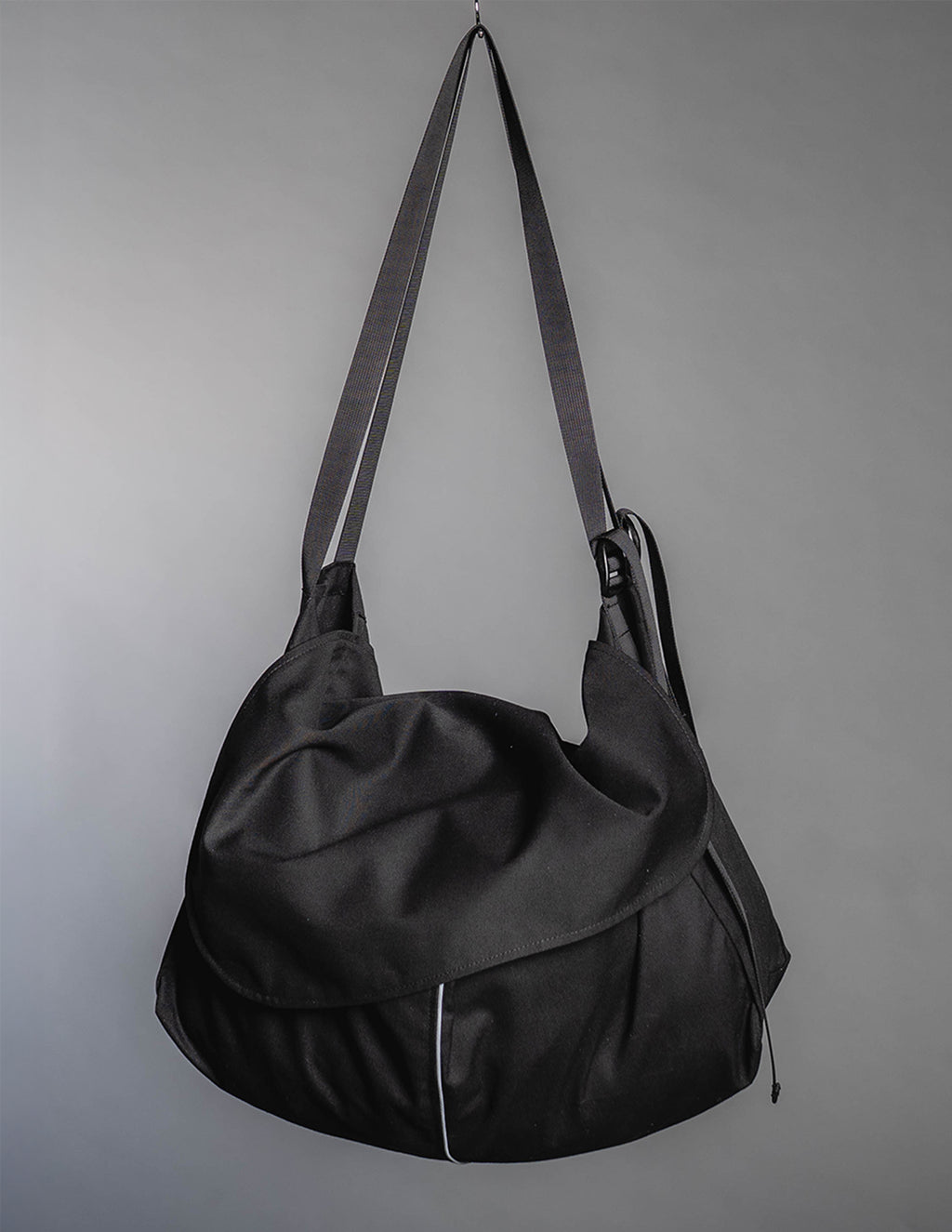 ARTRIA/Forme-01_Bag_Black